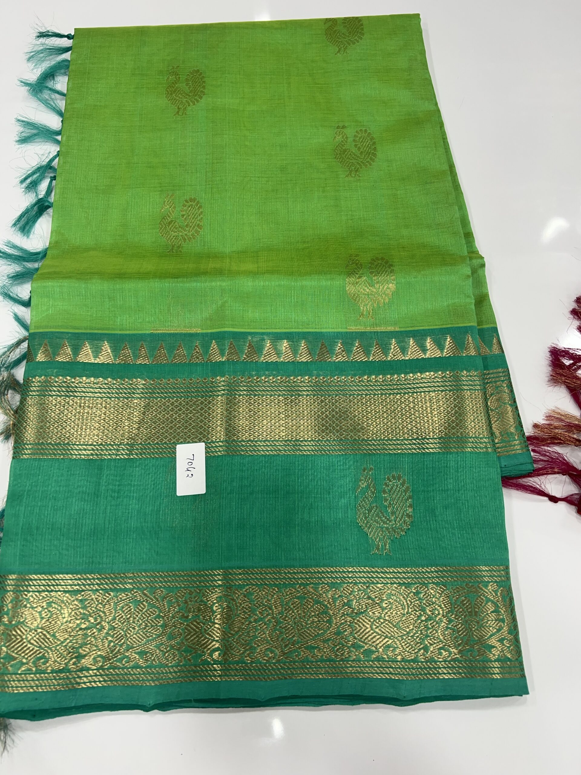 Pure Mangalagiri pattu