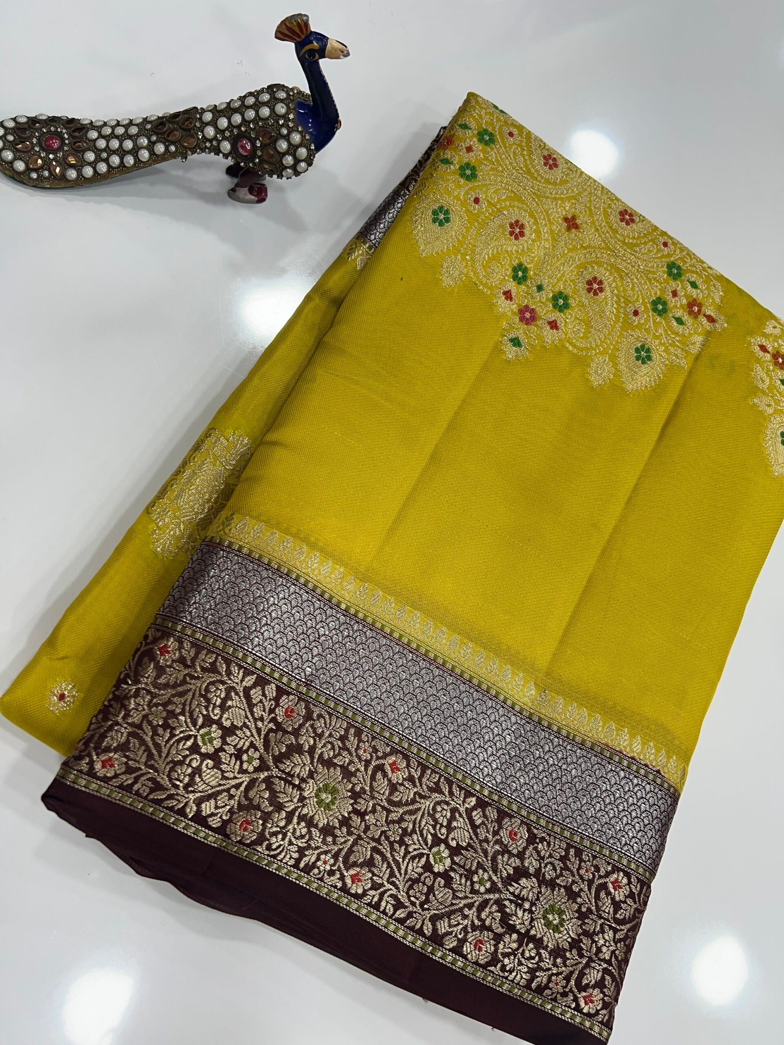Pure Banaras ekatara