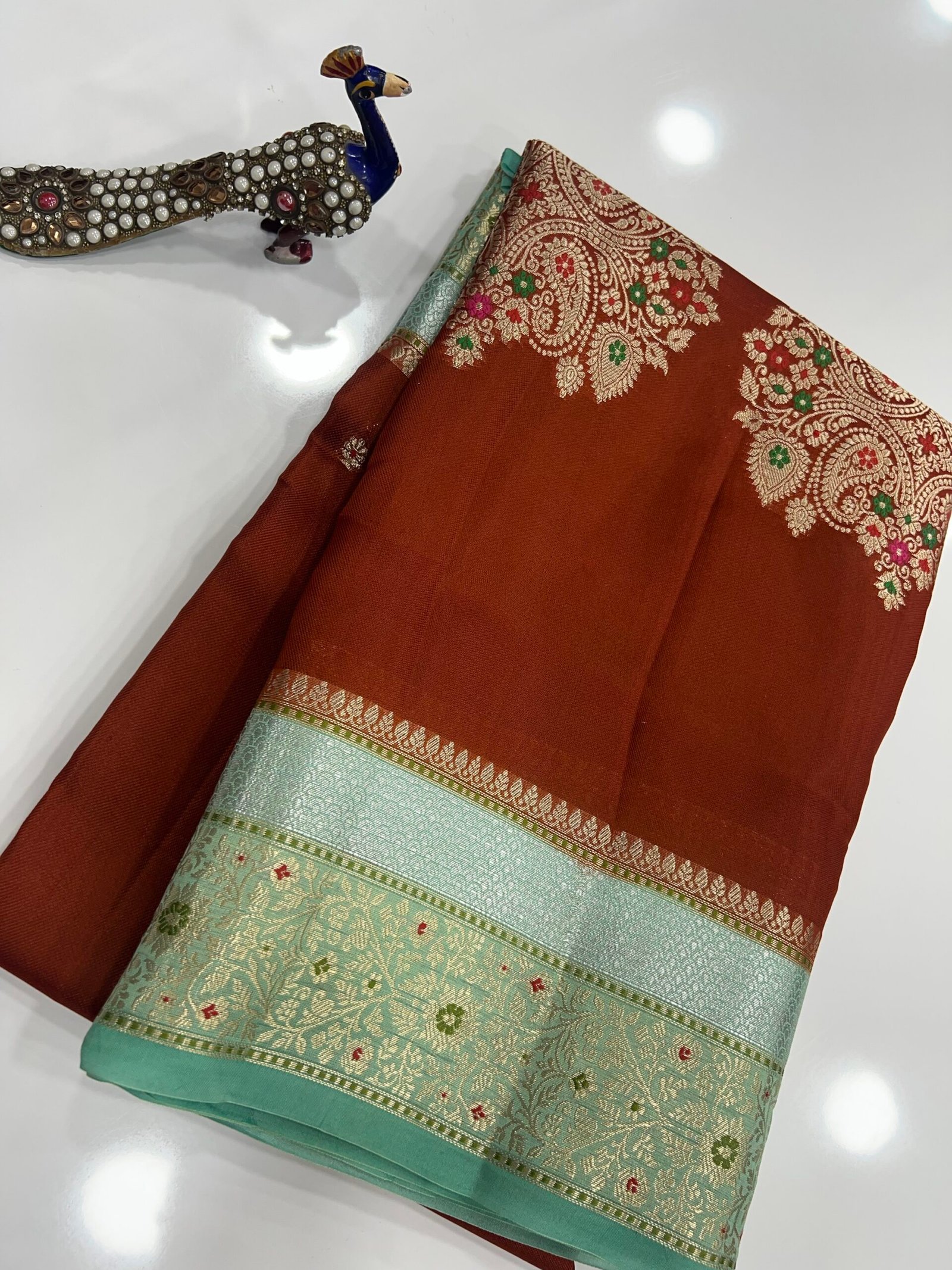 Pure Banaras ektara