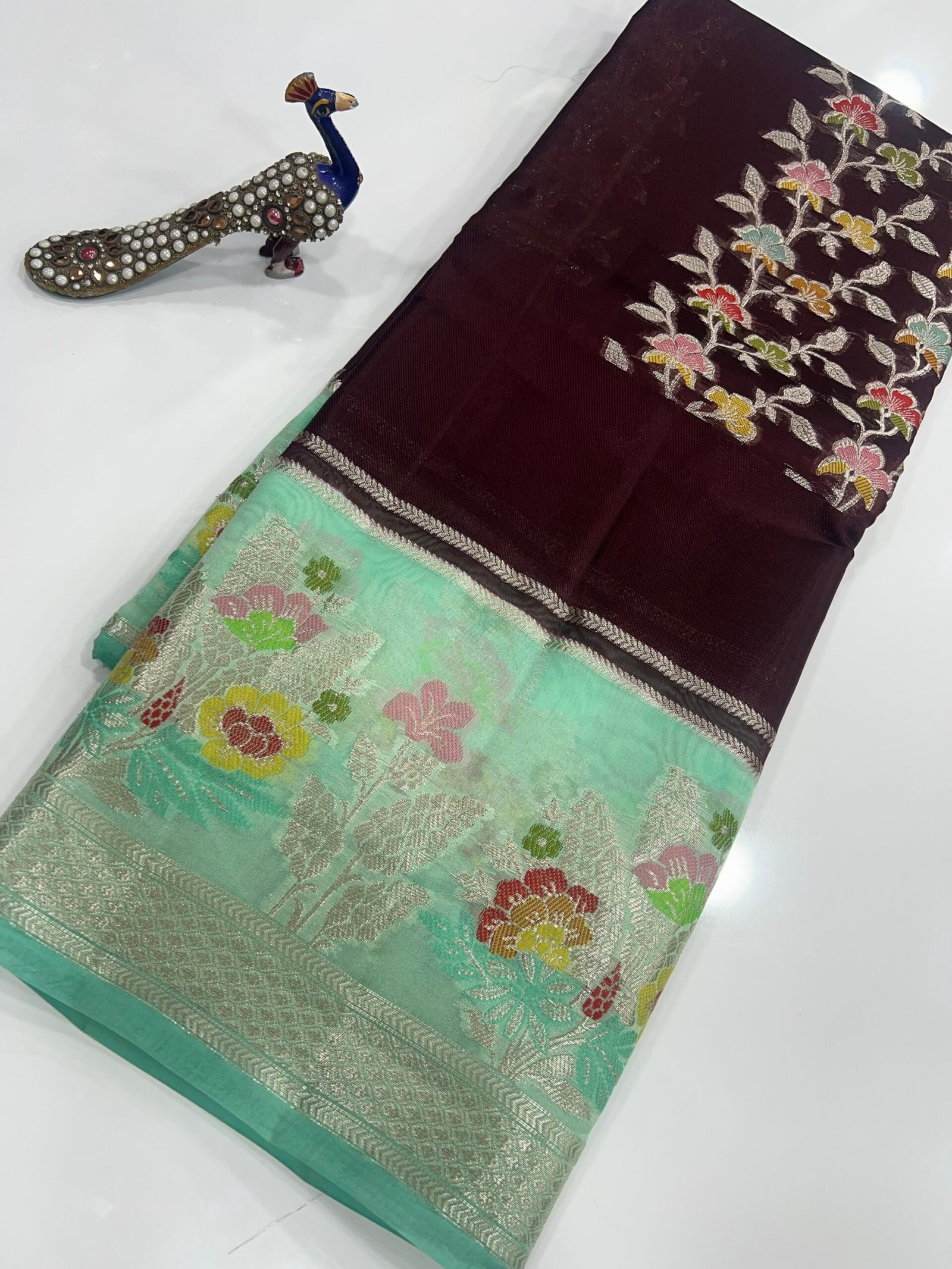 Pure Banaras ektara